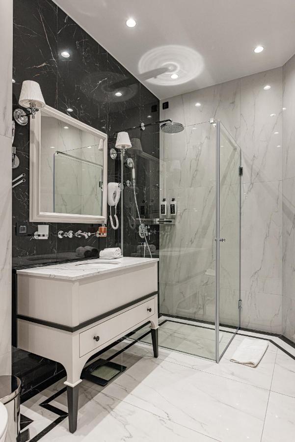 Balkan Hotel 4*